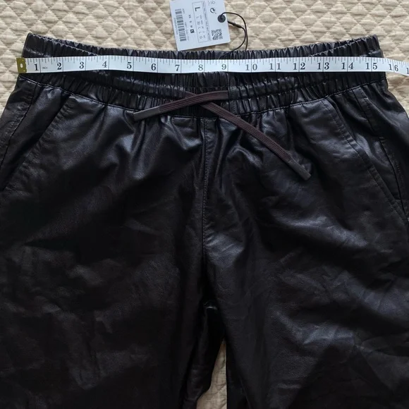 Zara NWT women’s joggers Size L shiny black polyurethane - Picture 5 of 12